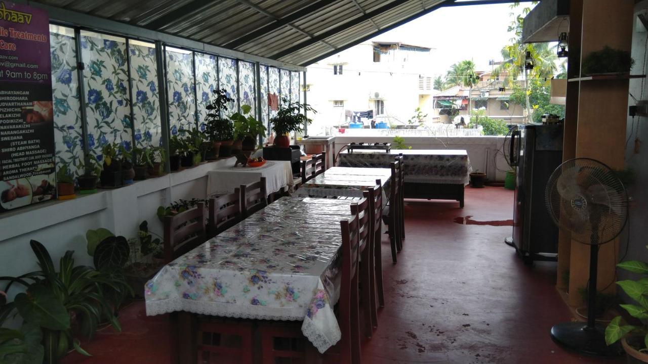 Gloria Homestay Kochi Exterior photo